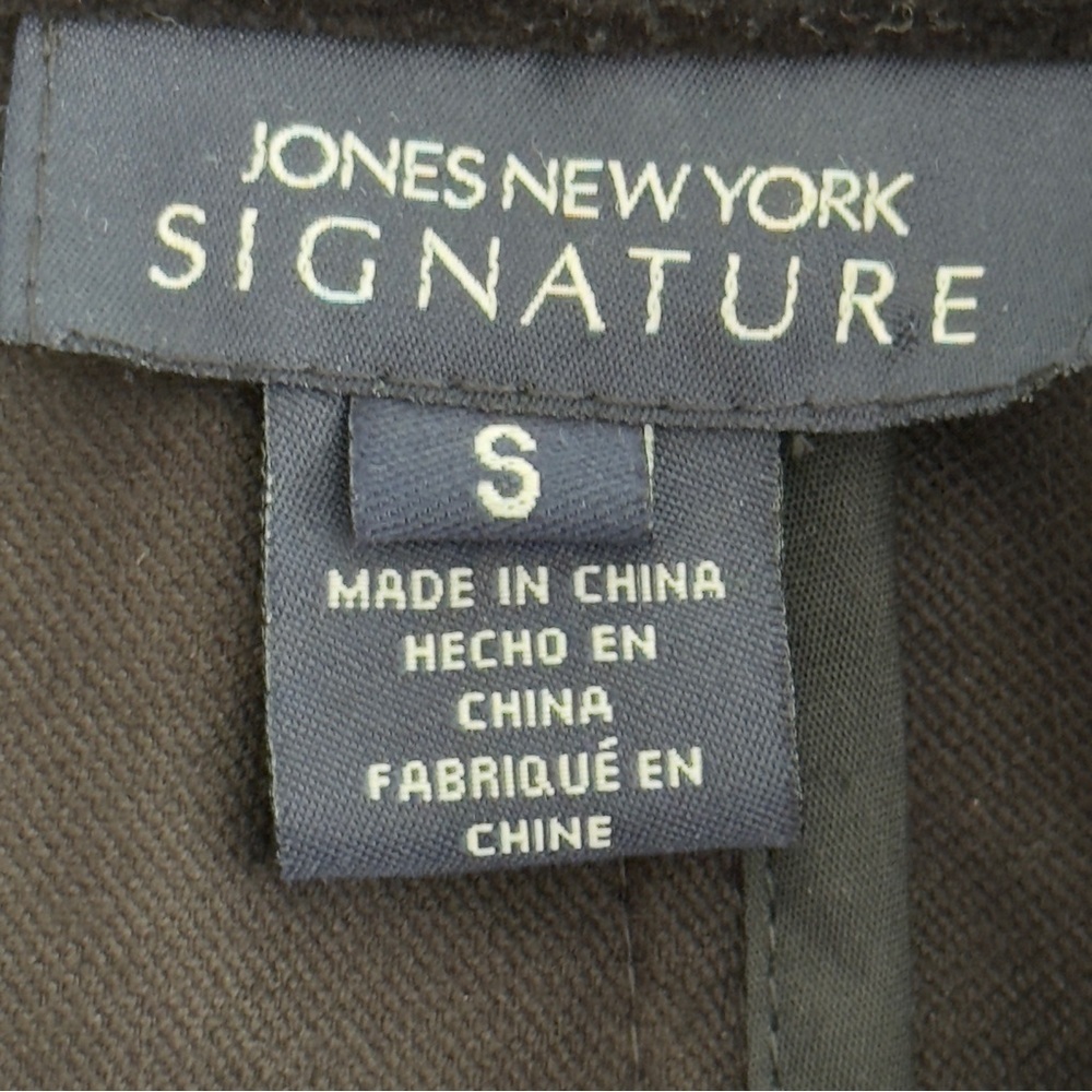 NWT Jones New York Signature
Black Velvet Stretch Jacket - Picture 7 of 10